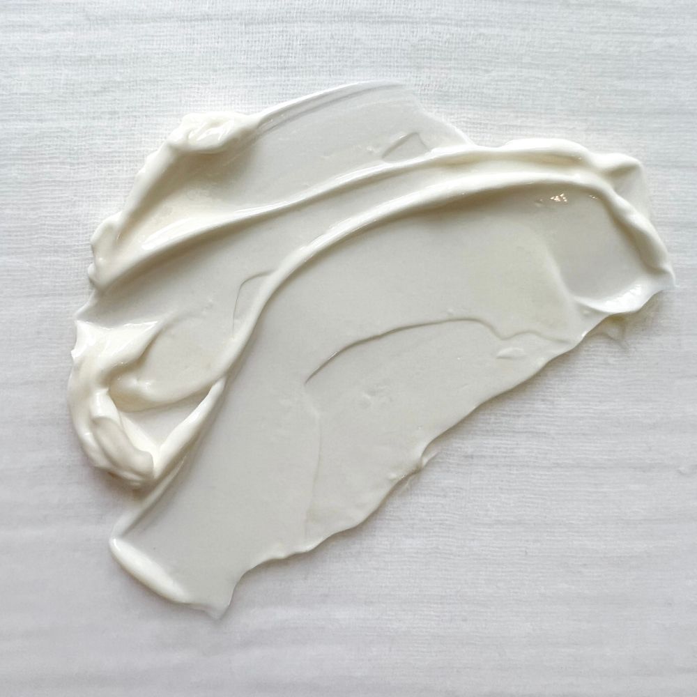Texture de la crème confort Princesse Lia